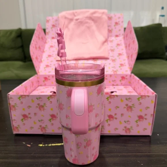 NWT Stanley x LoveShackFancy Quencher H2.0 FlowState 20 oz - Ibiza Sunset - Picture 6 of 12